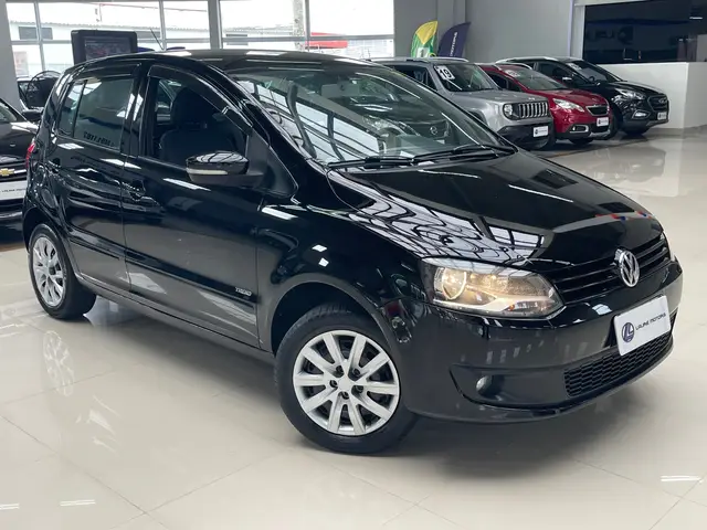 Carro Volkswagen Fox 2012 1.6 VHT (Flex)