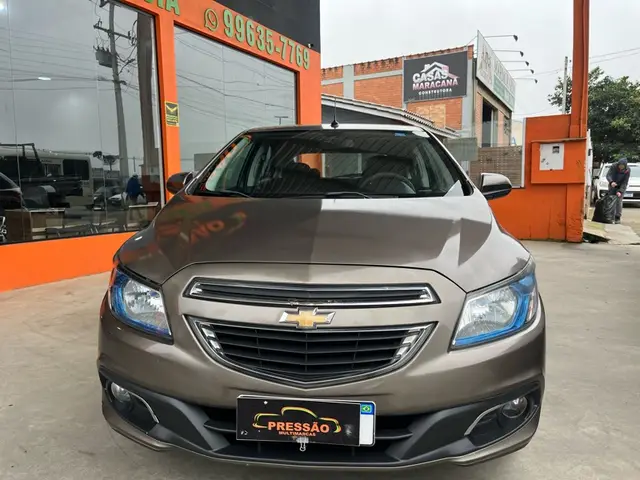 Carro Chevrolet Onix 2014 HATCH LTZ 1.4 8V FlexPower 5p Mec.