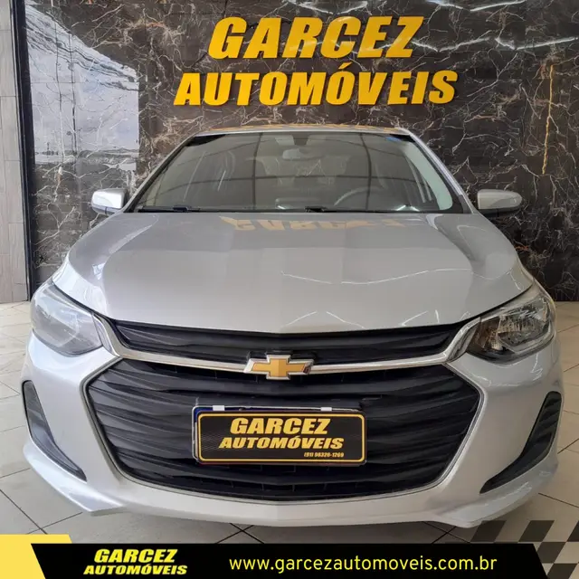 Carro Chevrolet Onix Plus 2021 1.0 LT (Flex)
