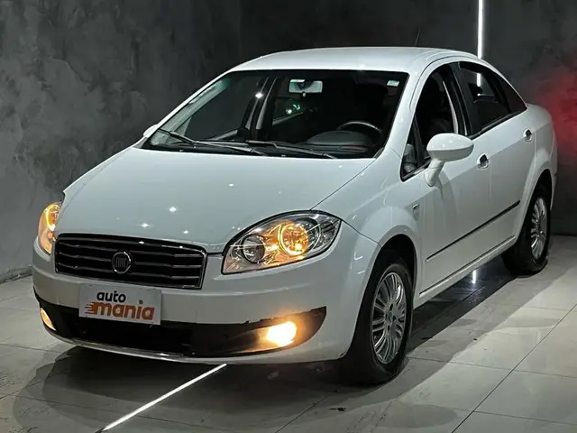 Carro Fiat Linea 2016 Essence 1.8 16V (Flex)