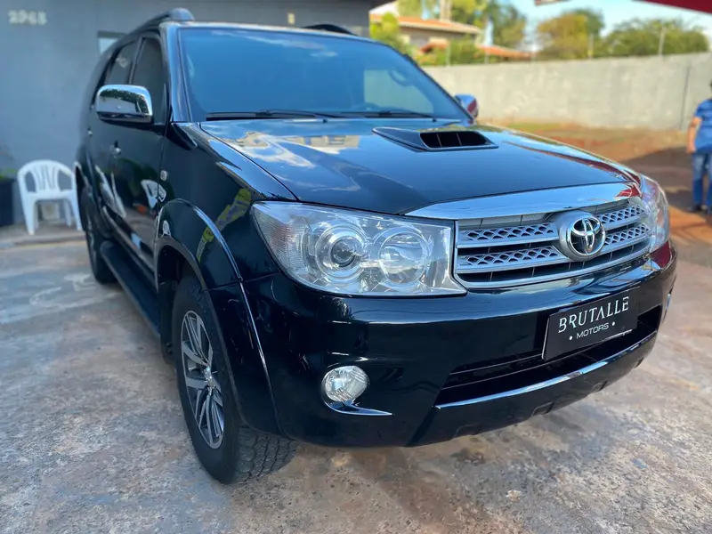 Toyota Hilux SW4 SRV 4x4 3.0 Turbo  (aut)