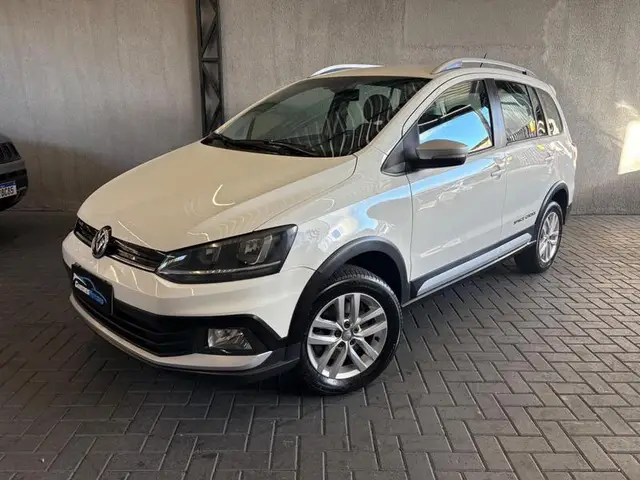 Carro Volkswagen SpaceCross 2015 1.6 16V MSI (Flex)