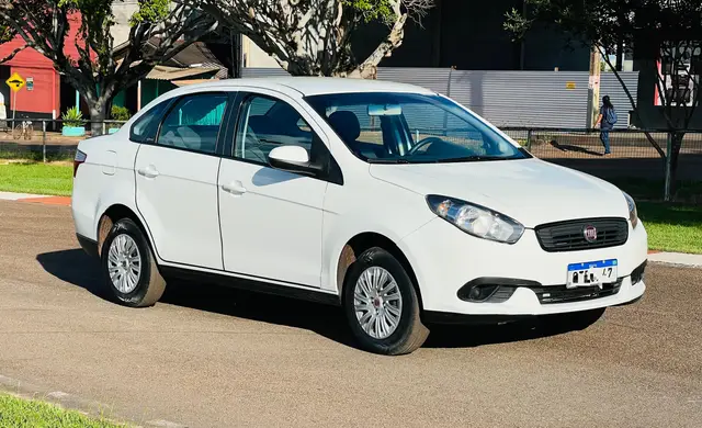 Carro Fiat Grand Siena 2021 1.4 Flex