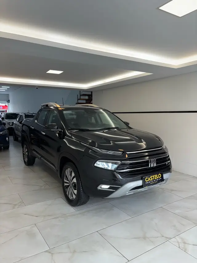 Carro Fiat Toro 2022 Volcano 1.3
