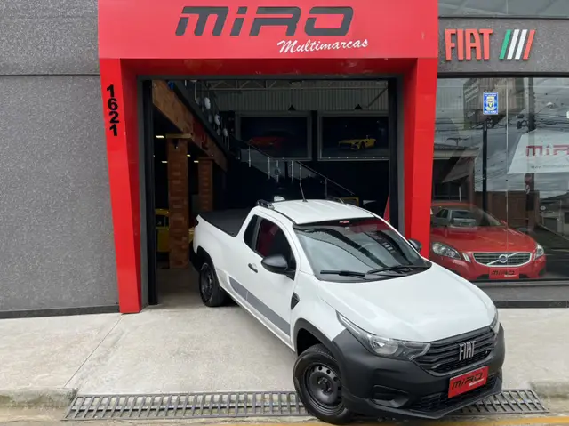 Carro Fiat Strada 2023 Endurance 1.4 Cabine Plus (Flex)