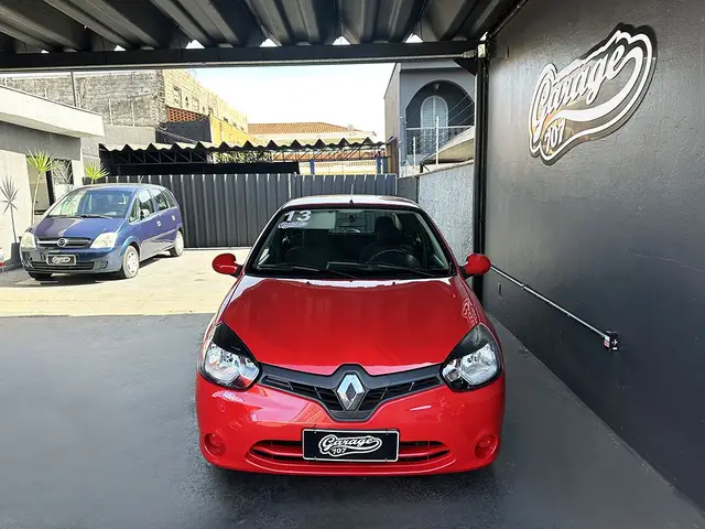 Carro Renault Clio 2013 Authentique 1.0 16V (Flex) 2p