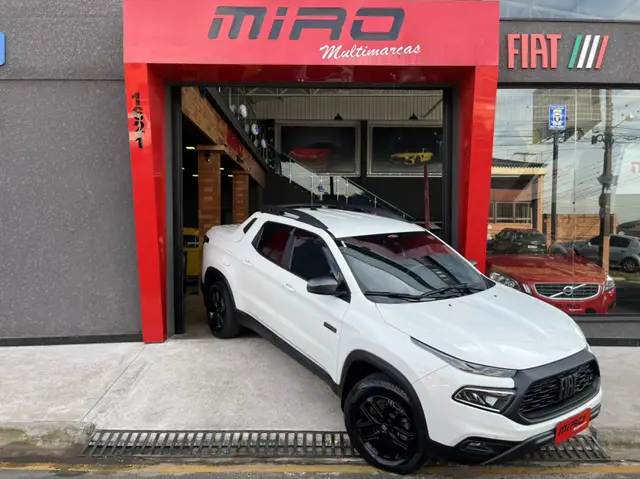 Carro Fiat Toro 2022 Ultra 2.0 TDI 4x4 (Aut)