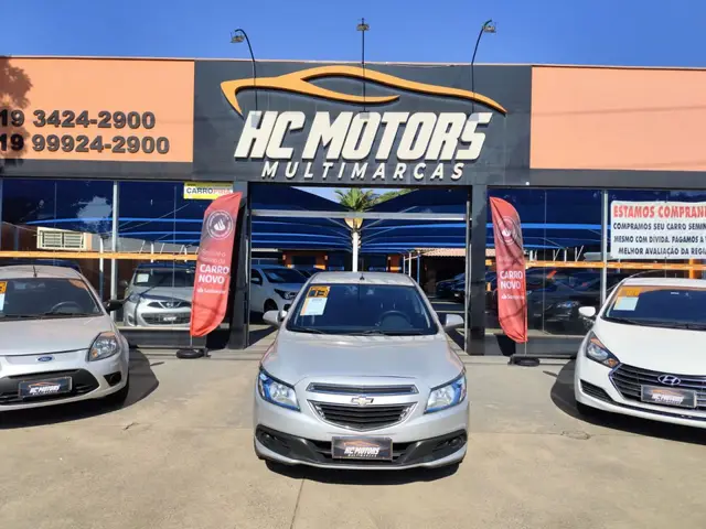 Carro Chevrolet Onix 2013 1.4 LT SPE/4