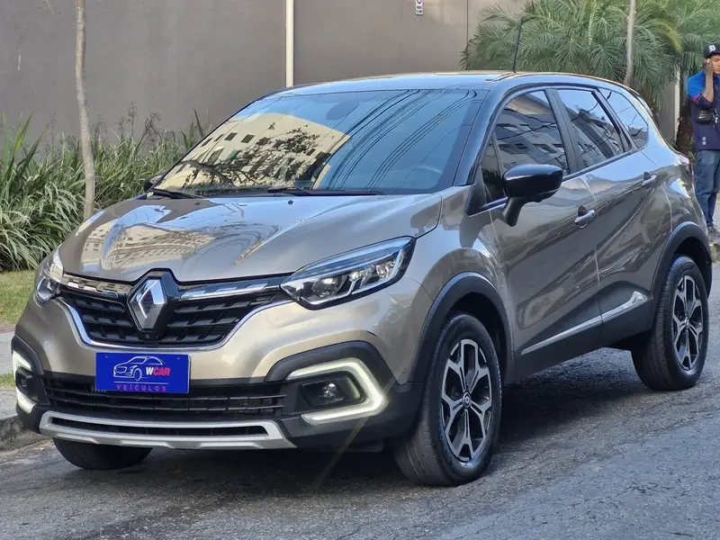 Renault Captur Iconic 1.3 Turbo CVT