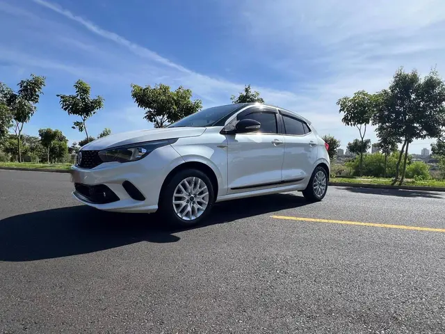 Carro Fiat Argo 2018 Precision 1.8 E.Torq AT6 (Flex)