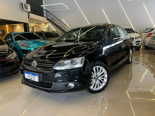 Carro Volkswagen Jetta 2012 2.0 TSI Highline DSG
