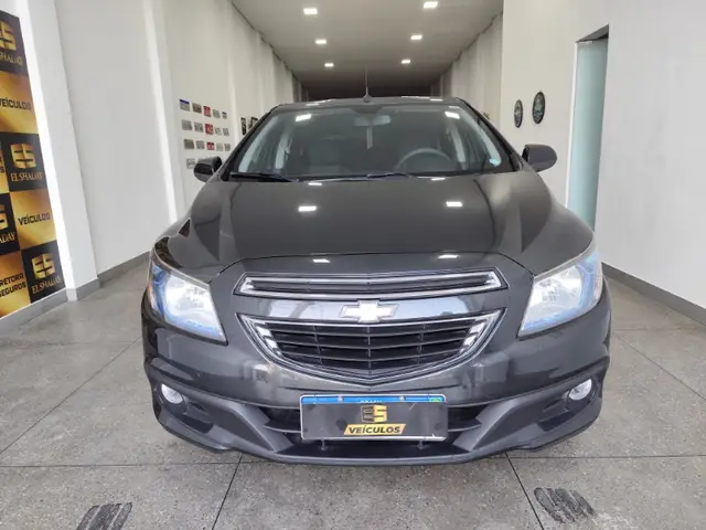 Carro Chevrolet Prisma 2016 1.4 LT SPE/4