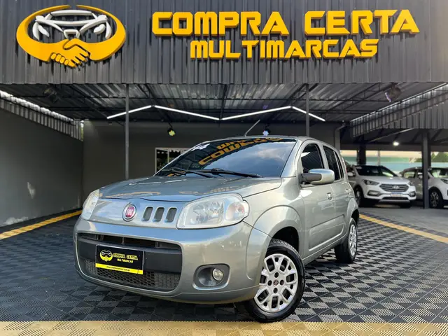 Carro Fiat Uno 2014 Vivace Celeb. 1.0 8V (Flex) 4p
