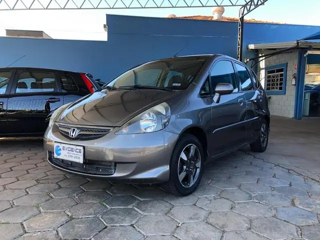 Carro Honda Fit 2007 LX 1.4