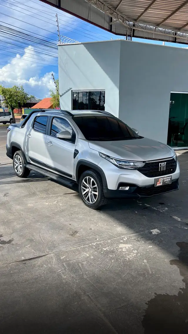 Carro Fiat Strada 0 Volcano 1.3 8V CD AT