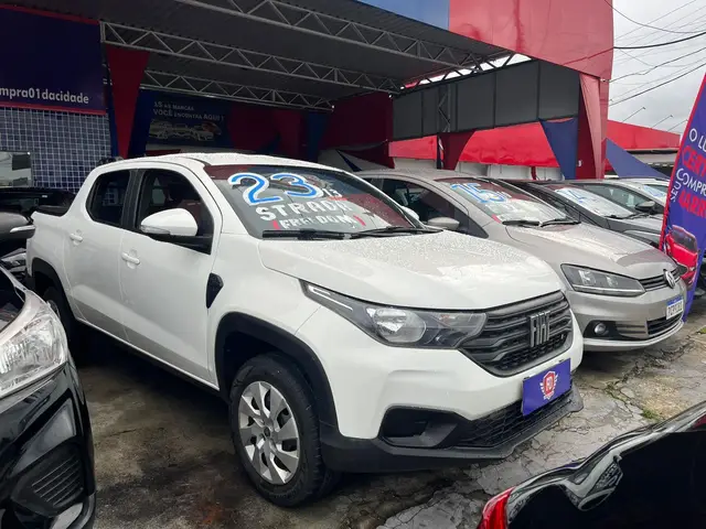 Carro Fiat Strada 2023 Freedom 1.3 CD (Flex)