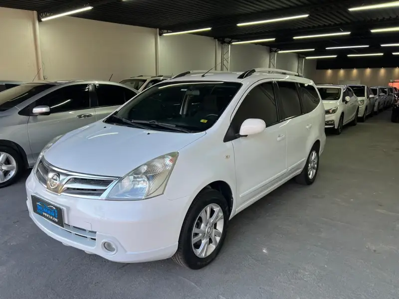 Nissan Grand Livina S 1.8 16V (flex)