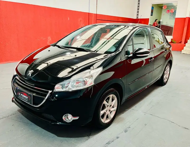 Peugeot 208 Active 1.5 8V (Flex)