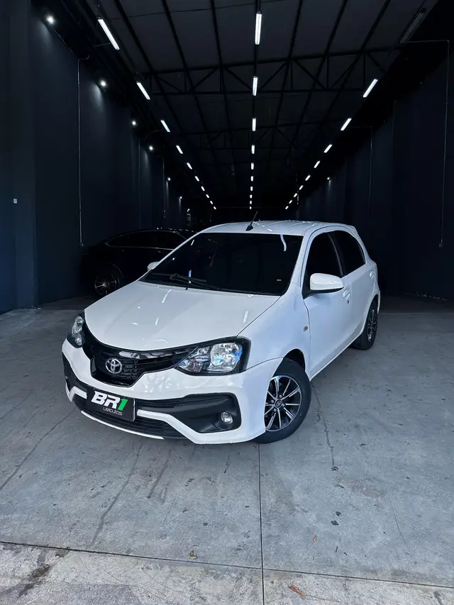 Carro Toyota Etios 2020 X 1.3 (Flex)