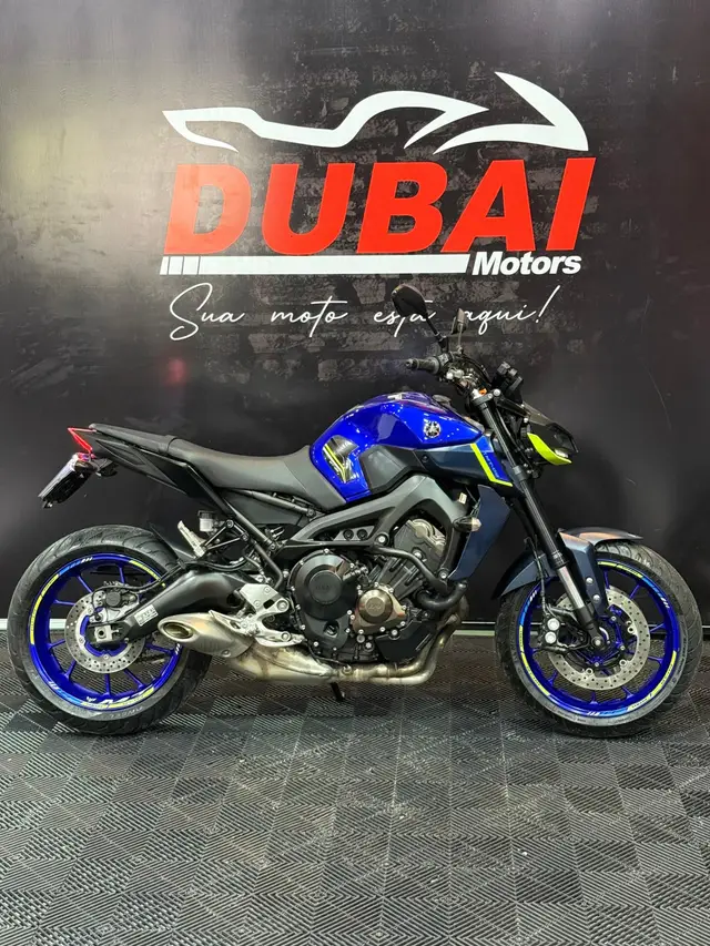 Carro Yamaha MT-09  2024 ABS