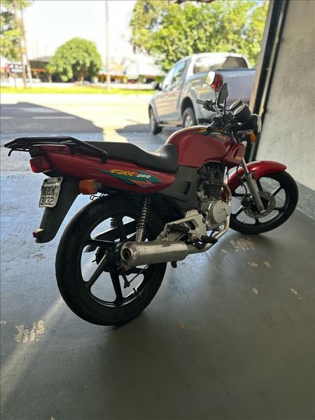 CBX 200 Strada