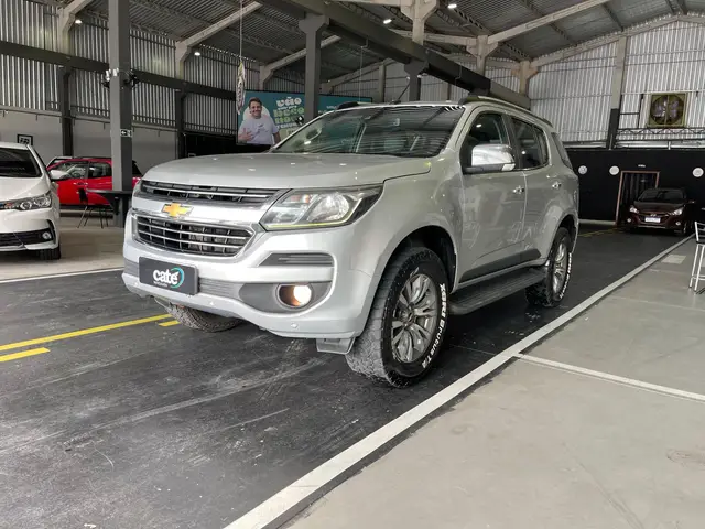 Carro Chevrolet Trailblazer 2017 3.6 V6 SIDI LTZ 7L 4WD