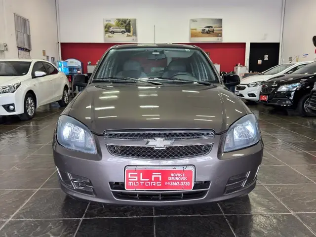 Carro Chevrolet Celta 2014 Advantage 1.0 (Flex)