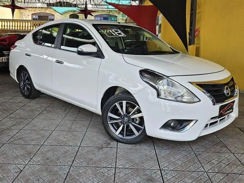Nissan Versa 1.6 16V SL FlexStart CVT (Flex)