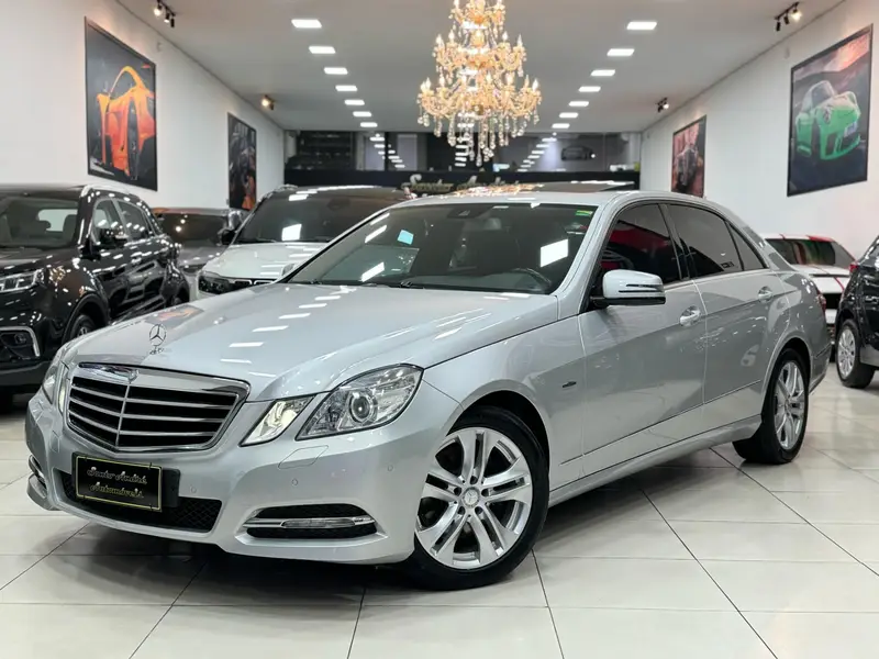 Mercedes-Benz E 250 CGI BlueEfficiency Avantgarde