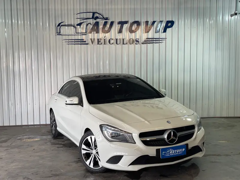 Mercedes-Benz Classe CLA CLA 200 1st Edition DCT