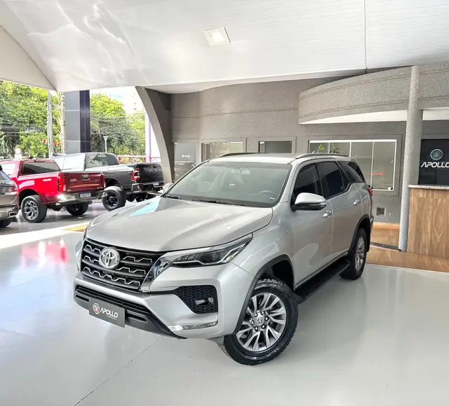 Carro Toyota SW4 2021 SRV 2.7 7L 4x2 (Aut) (Flex)