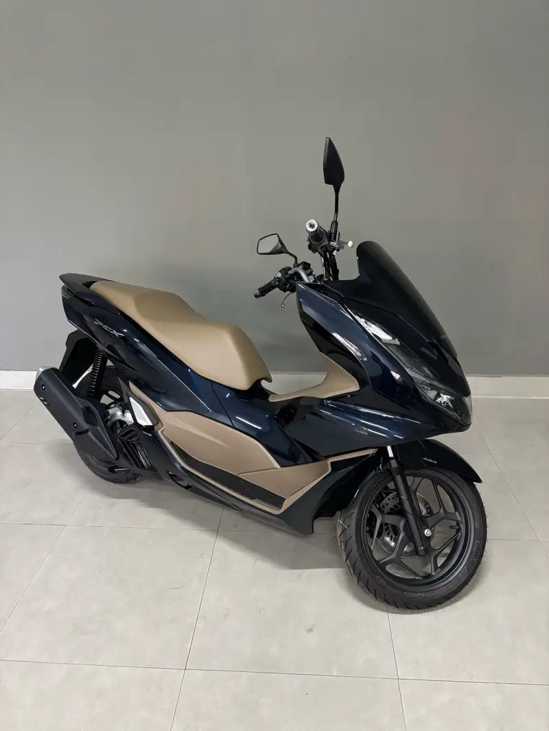 Honda PCX 160 DLX ABS