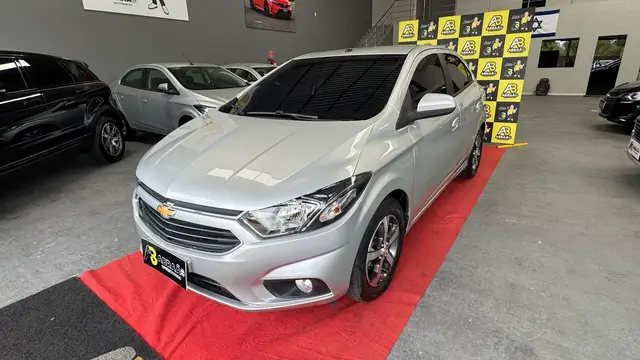 Carro Chevrolet Onix 2019 1.4 LTZ SPE/4