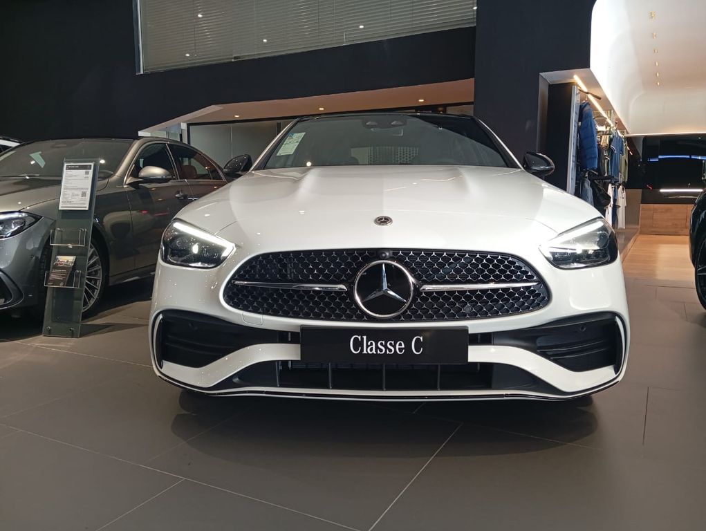 C 300 AMG Line 2.0 TB (Aut.) (Híb.)
