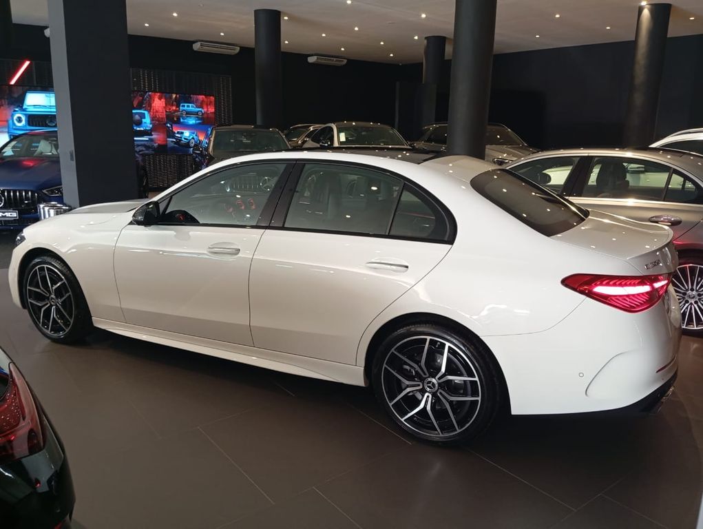 C 300 AMG Line 2.0 TB (Aut.) (Híb.)