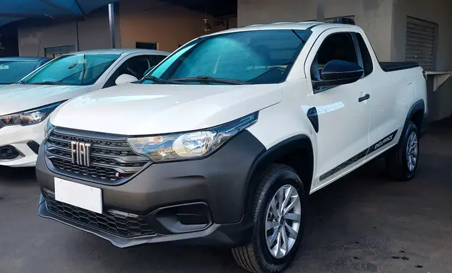 Carro Fiat Strada 2023 Endurance 1.4 Cabine Plus (Flex)