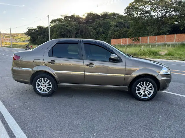 Carro Fiat Siena 2015 EL 1.4 8V (Flex)