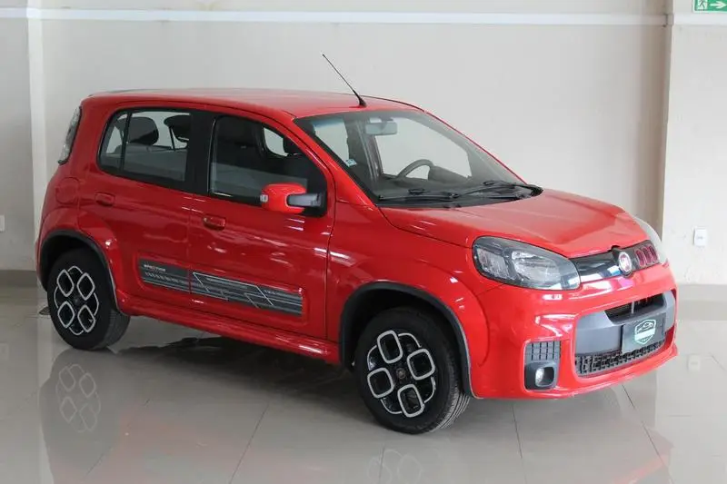 Fiat Uno Evolution 1.4 8V (Flex) 4p
