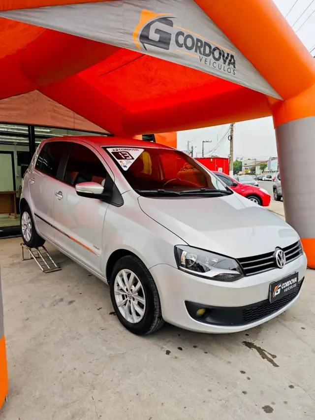 Carro Volkswagen Fox 2013 1.6 VHT Prime (Flex)