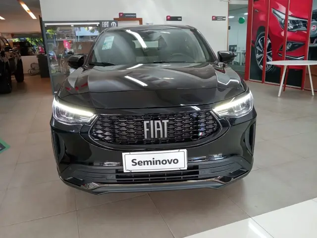 Carro Fiat Fastback 2025 Impetus T200 Hybrid