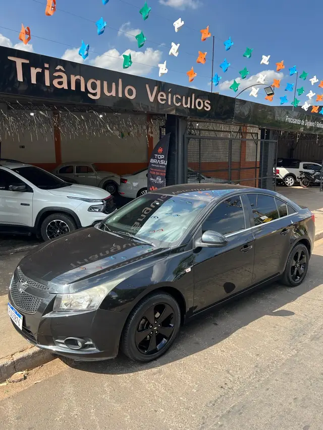 Carro Chevrolet Cruze 2014 LT 1.8 16V Ecotec (Flex)