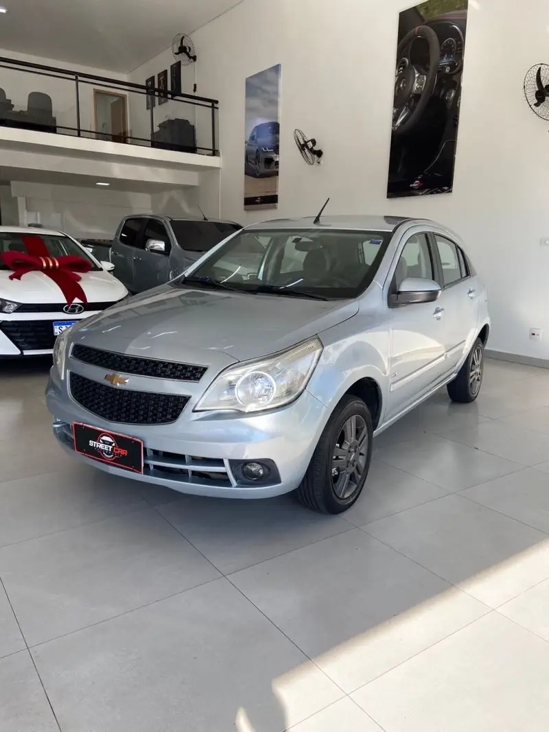 Chevrolet Agile LTZ 1.4 8V (Flex)