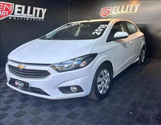 Carro Chevrolet Onix 2018 LT 1.4 8V FlexPower 5p Mec.