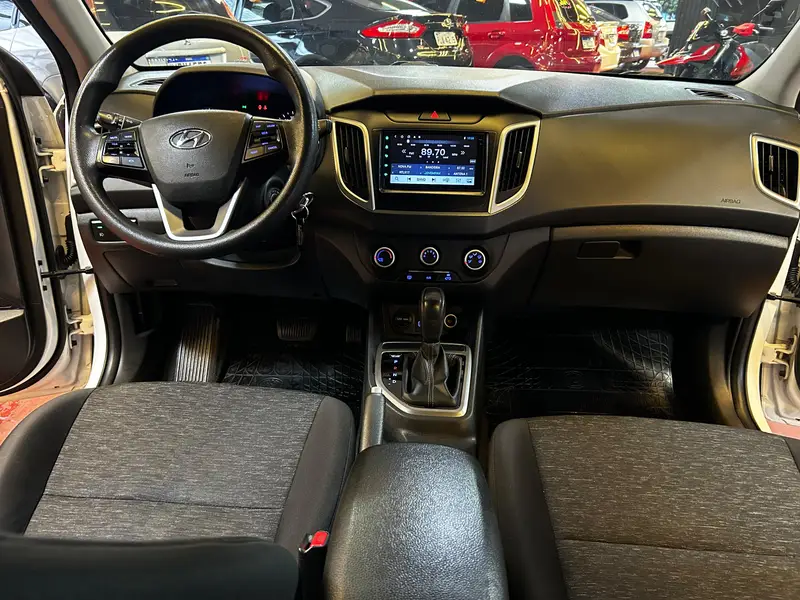 Hyundai Creta Attitude 1.6 (Aut) (Flex) (PCD)