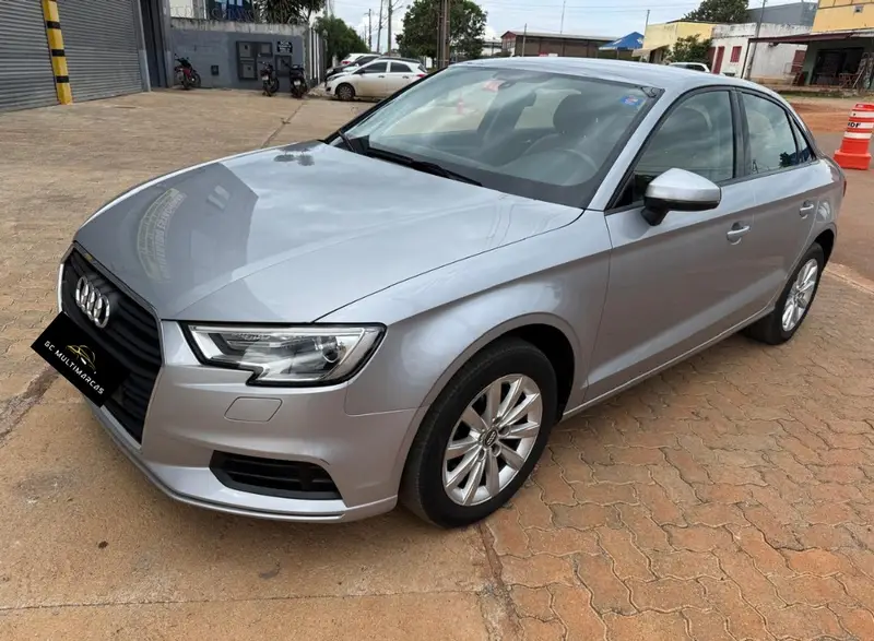 Audi A3 1.4 TFSI Ambiente Tiptronic (Flex)