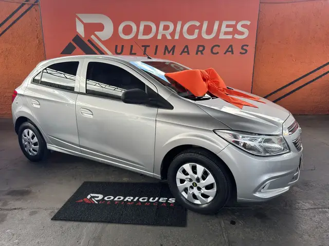 Carro Chevrolet Onix 2015 1.0 LT SPE/4