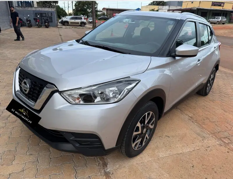 Nissan Kicks 1.6 S CVT (Flex)