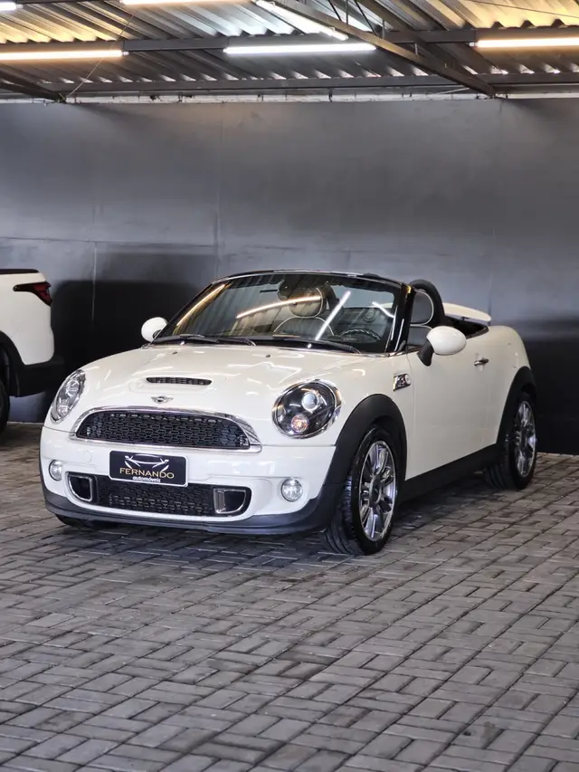 Carro MINI Cooper 2013 S 1.6 16V Turbo (Aut)