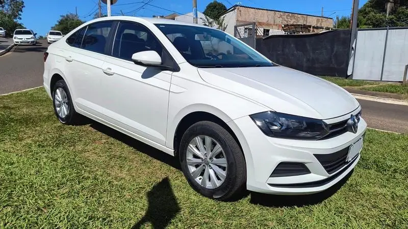 Volkswagen Virtus 1.6 MSI 16V (Flex)