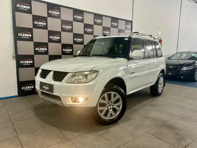 Carro Mitsubishi Pajero TR4 2012 2.0 16V 4X4 (Flex) (Aut)